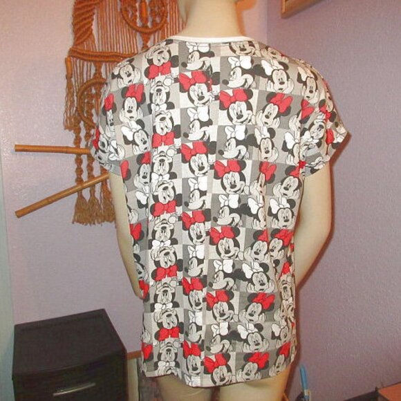 Disney Moody Minnie Mouse Ringer T-Shirt M Oversized V-Neck Short Sleeves NWT - Picture 6 of 10